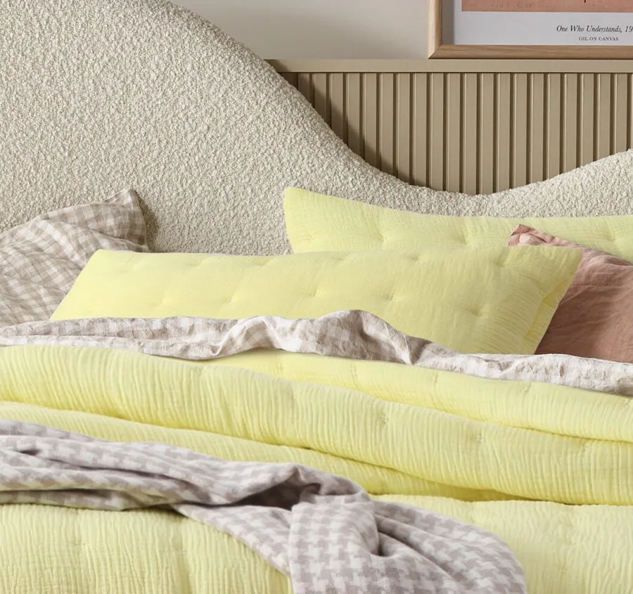 Hugo Comforter Set Range Butter