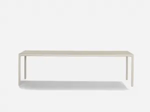 Illum Slim Tables