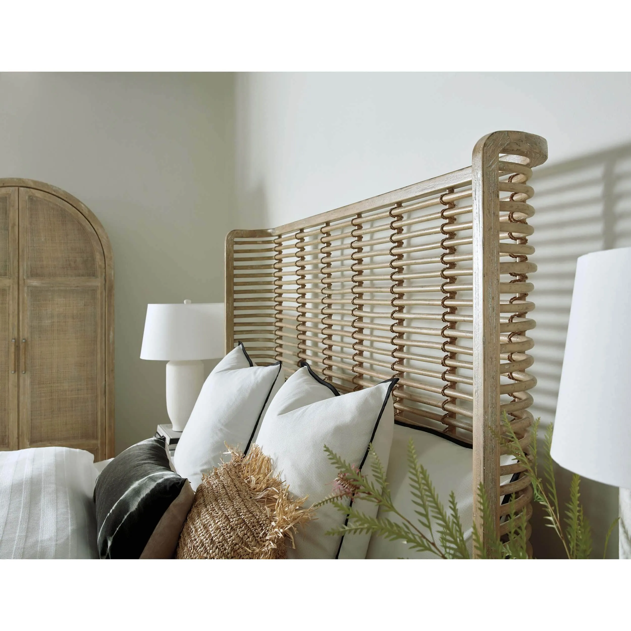 Surfrider Rattan Bed